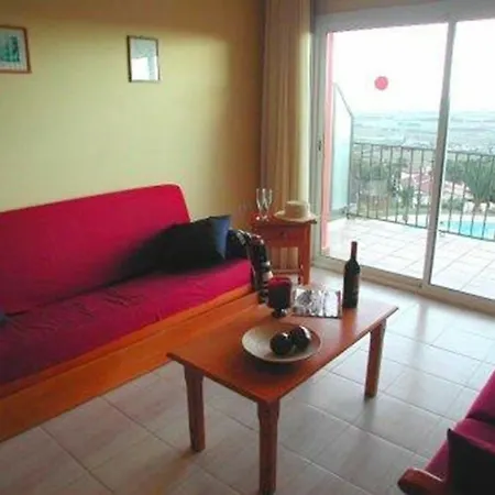 Rvhotels Torre Vella レスタルティット
