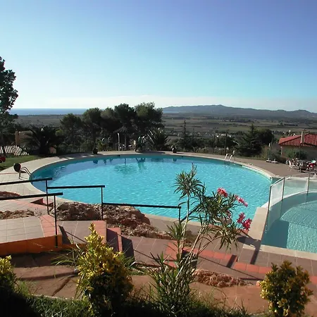 Rvhotels Torre Vella 3* レスタルティット